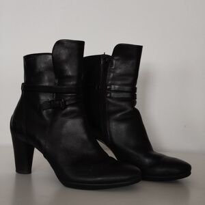 Ecco Leather Ankle Boots